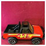 1979 Metal Toy Tonka 4X4 Jeep (8" x 20" x 7")