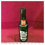 7Up 10oz. Beverage Bottle (Vintage)