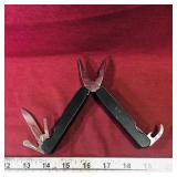 Pliers / Multi-Tool (6" Tall)