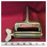 Townsend Fish Skinner (Vintage)