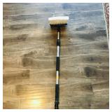 Vehicle Cleaning Brush (38 1/2" Long)