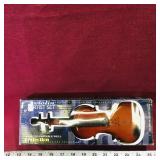 Violin Artist Set & Box (Requires Batteries)