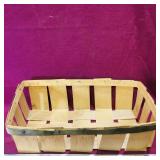 Apple / Fruit Basket (Vintage)