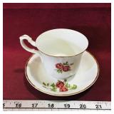 Arpo Fine Porcelain Teacup & Saucer