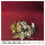 Large Lot Of Vintage Assorted Keys