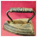 Cast Iron Brockville Sad Iron (Antique)