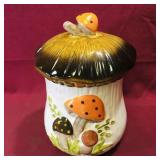 Ceramic Toadstool Cookie Jar (Vintage)