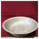 Painted Enamelled Wash Bowl (Vintage)