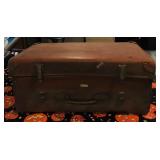 Large Luggage Suitcase (Vintage)