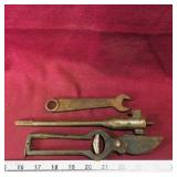 Lot Of 3 Assorted Tools (Antique)