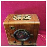 La Salle Broadcast Radio (Vintage)