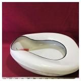 Enamelled Bedpan (Vintage)