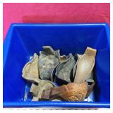 Lot Of Iron Stove Feet (Antique)