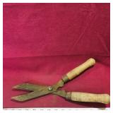 Gardening Shears (Vintage)