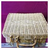 Sewing Basket (Vintage)