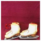 Lot Of 2 Resin Ice Skates Ornaments