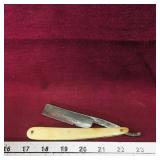 Sheffield Straight Razor (Antique)