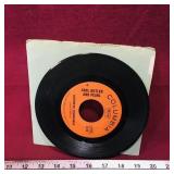 Carl Butler & Pearl 45-RPM Record (Vintage)