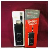 Realistic Walkie-Talkie & Box (Vintage)