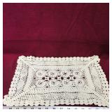 Crochet Doilie (Vintage) (9 1/2" x 15 1/4")