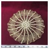 Crochet Medallion Doilie (Vintage) (9 1/2")