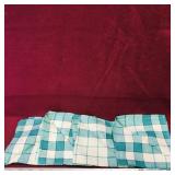 Set Of 4 Linen Napkins (Vintage)