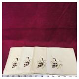 Set Of 4 Linen Luncheon Napkins (Vintage)