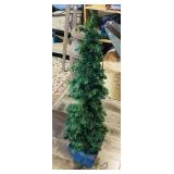 Small Christmas Tree (44 1/2" Tall)
