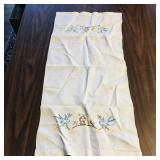 Embroidered Table Runner (Vintage)