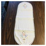 Embroidered Table Runner (Vintage)