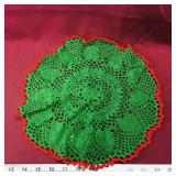 Christmas Medallion Doilie (Vintage) (12 1/2")