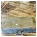 Storage Trunk / Suitcase (Antique)