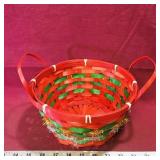 Decorative Christmas Basket (Vintage)
