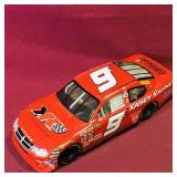 2008 Chrysler Nascar Diecast Car (1:24 Scale)