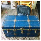 Large Storage Trunk (Vintage)