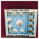 Tarud Toy China Tea Set (Vintage)