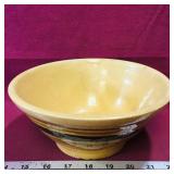 Large Pottery Bowl (Vintage)