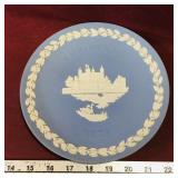 Christmas 1973 Wedgwood Decorative Plate