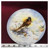 Fine Bone China Crown Decorative Plate (7 1/2")