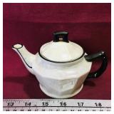 Small Ceramic Teapot (Made In Czechoslovakia)