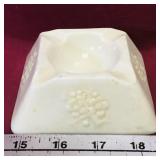 Belleek Ireland Ceramic Ashtray (Vintage)
