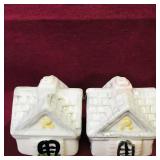 Ceramic Houses Salt & Pepper Shakers (Vintage)