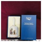 1980 Schmid MJ Hummel Christmas Bell & Box