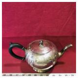 WM.A.Rogers S.P. Copper Stubby Teapot