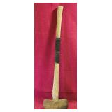 Double-Bit Axe (Antique) (31 1/2' x 8')