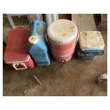 Igloo 5gl Water Jug, Igloo Coolers Qty 2,
