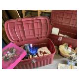 Chirstmas Decorations and More w/Tote