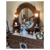 Lighted Bedroom Dresser 75x57x16, Mirror - No