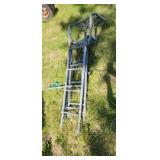 Ladder Stand 15
