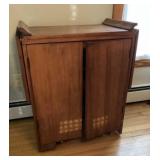 Rolling Serving Cabinet 26x15x32 - Folding End